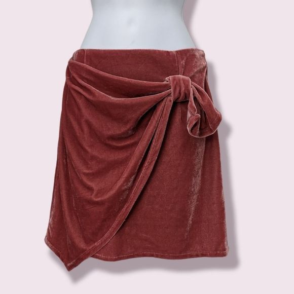Tularosa Wrap Style Velvet Tixture Skirt Size S - Picture 1 of 5